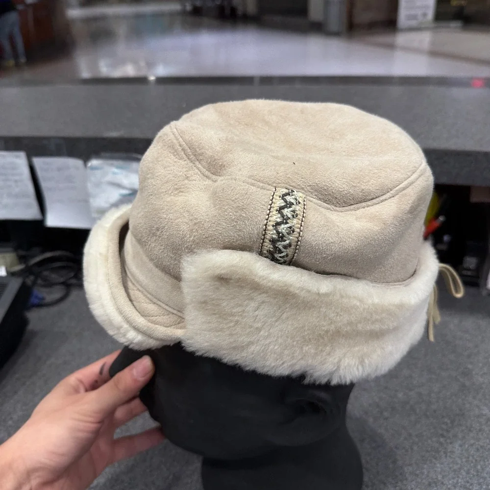 UGG Trapper Hat Womens O/S Tan Good Suede Shearling Lined Bucket Boho Trim